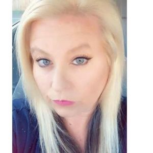 Meet your Posher, Kira